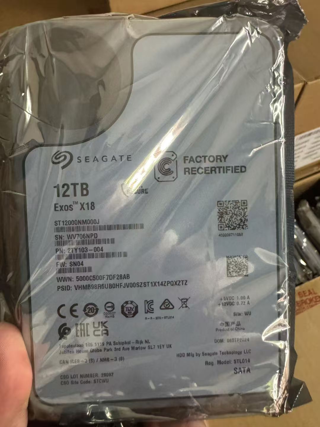 ST12000NM000J R盘.jpg