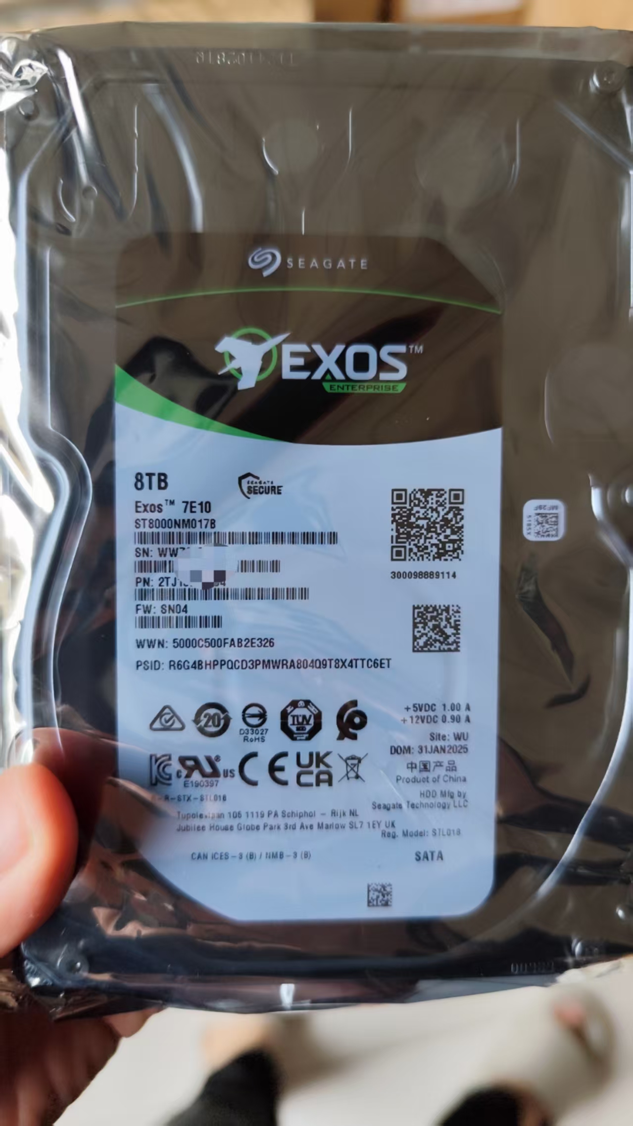 ST8000NM017B.jpg